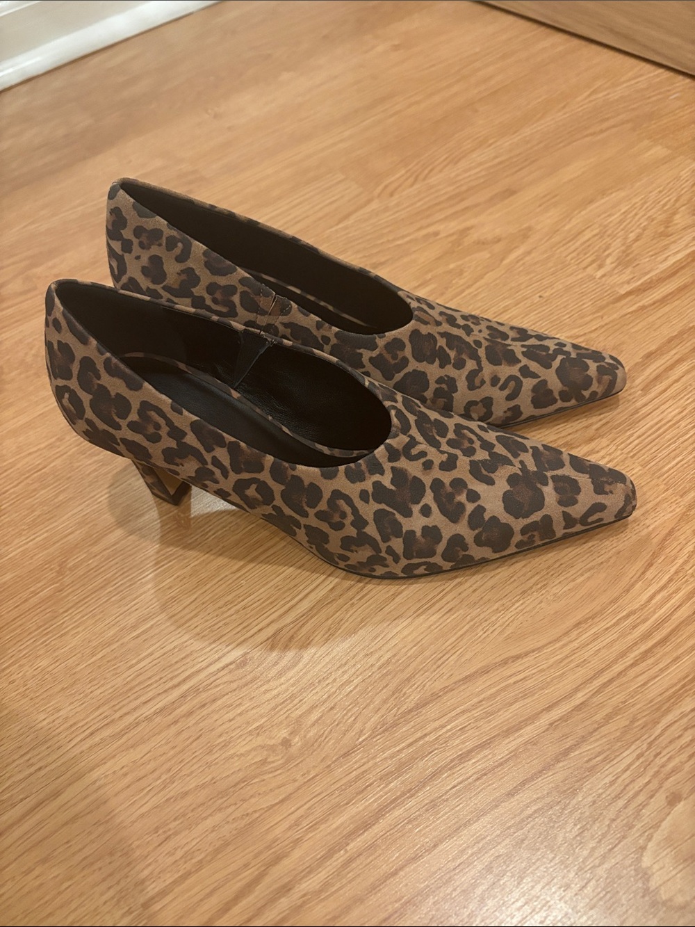 Bruno Magli Leopard Print Pointed Toe Low Heel Pumps - Brown/Black